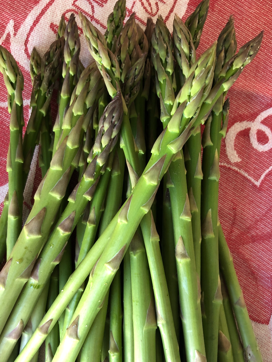 Fresh Asparagus - one pound | Market Wagon | Online Farmers Markets ...