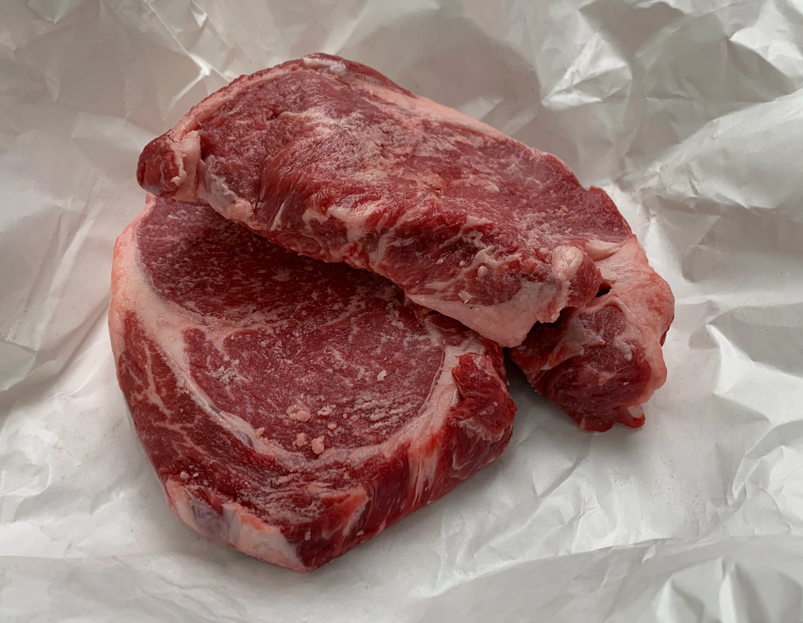 ribeye-steaks-dry-aged-charolais-2-to-a-pack-230-lbs-average-weight