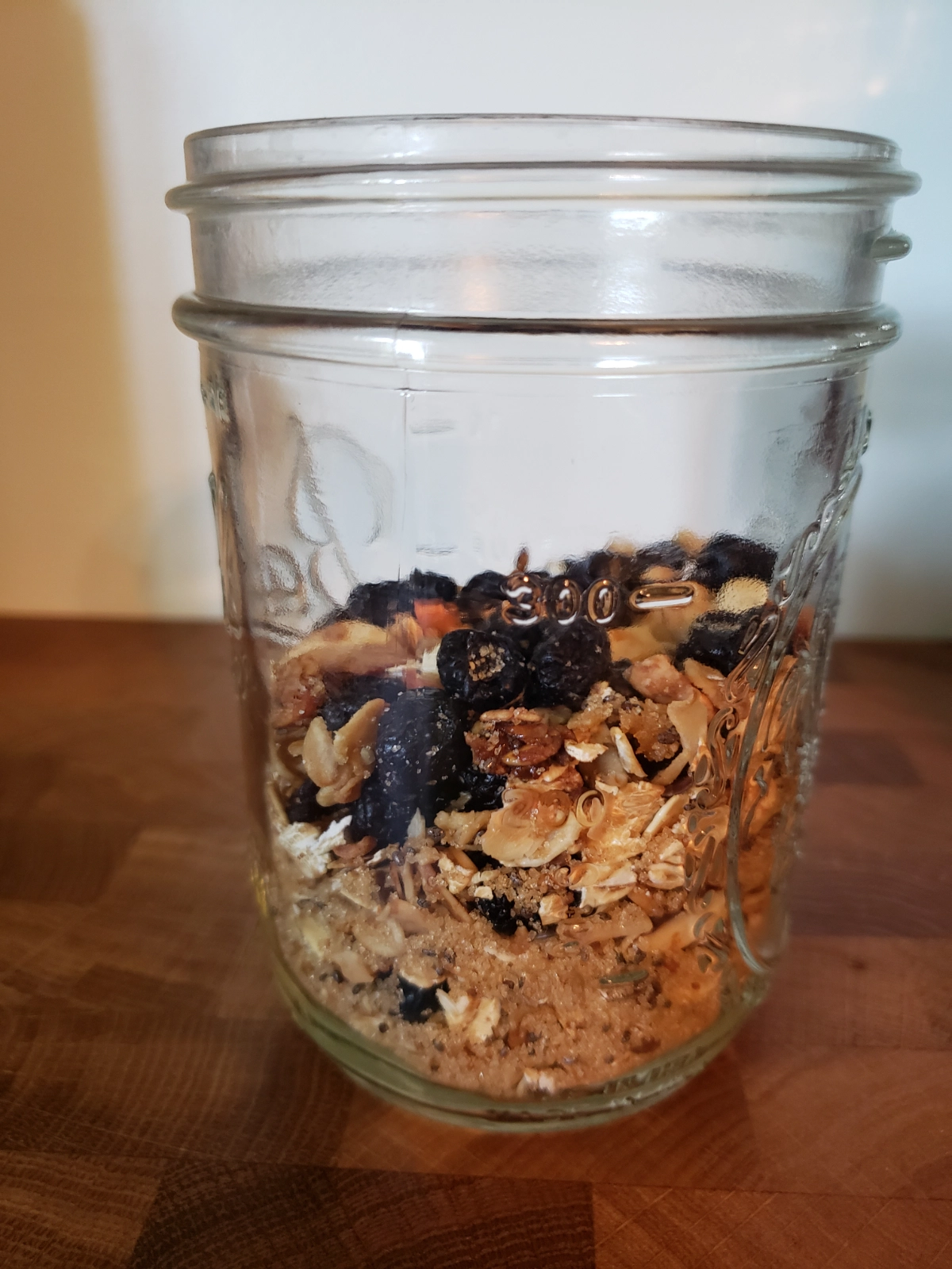 cherry-granola-with-almonds-and-cashews-12-bag
