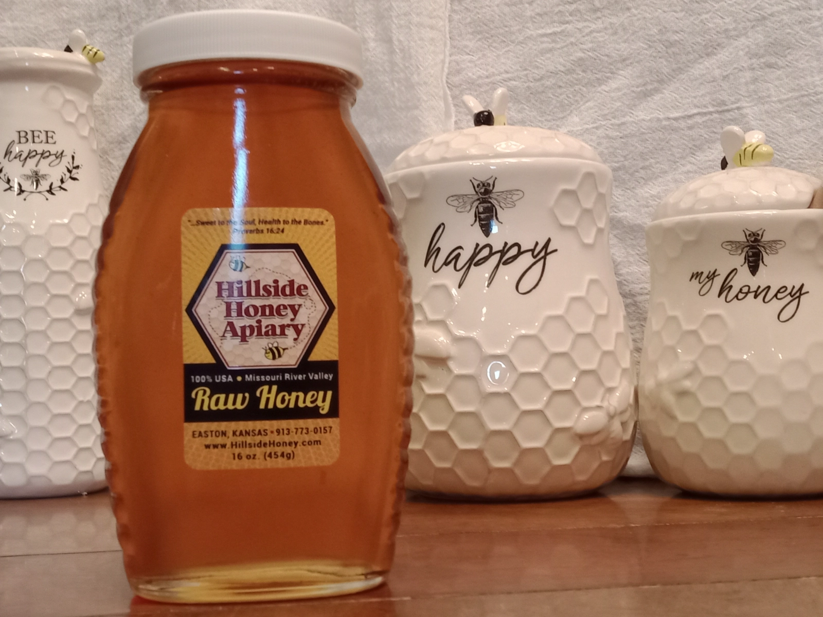 raw-honey-in-16-oz-glass-jar