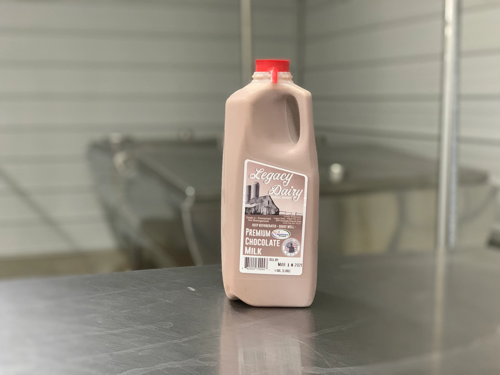 premium-whole-chocolate-milk-half-gallon-nonhomogenized