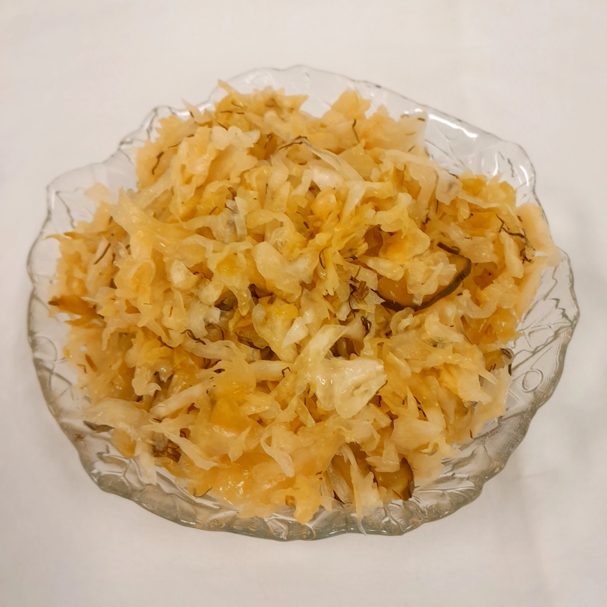 sauerkraut-garlic-pickle