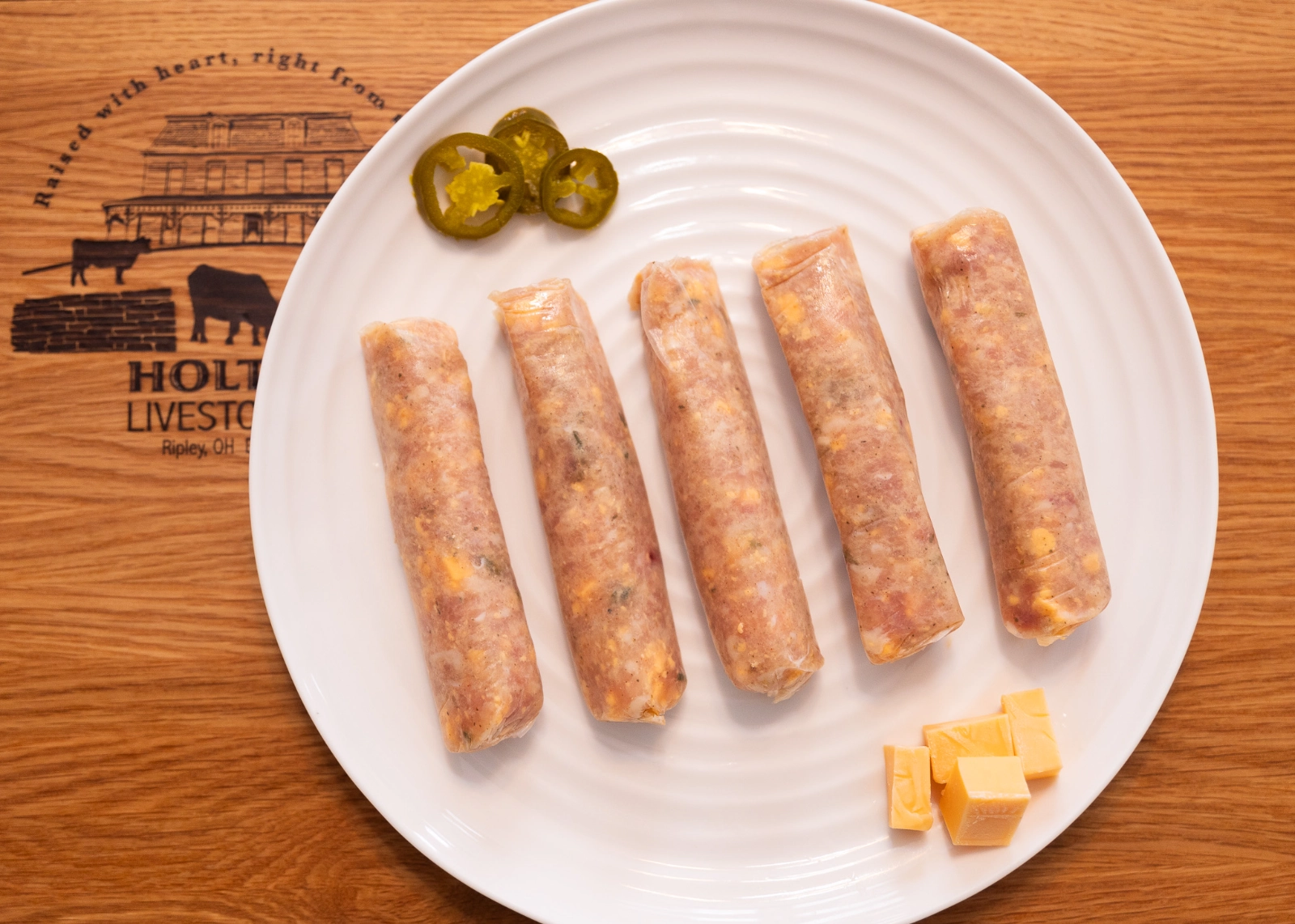 pastureraised-cheddar-jalapeno-chicken-bratwurst-