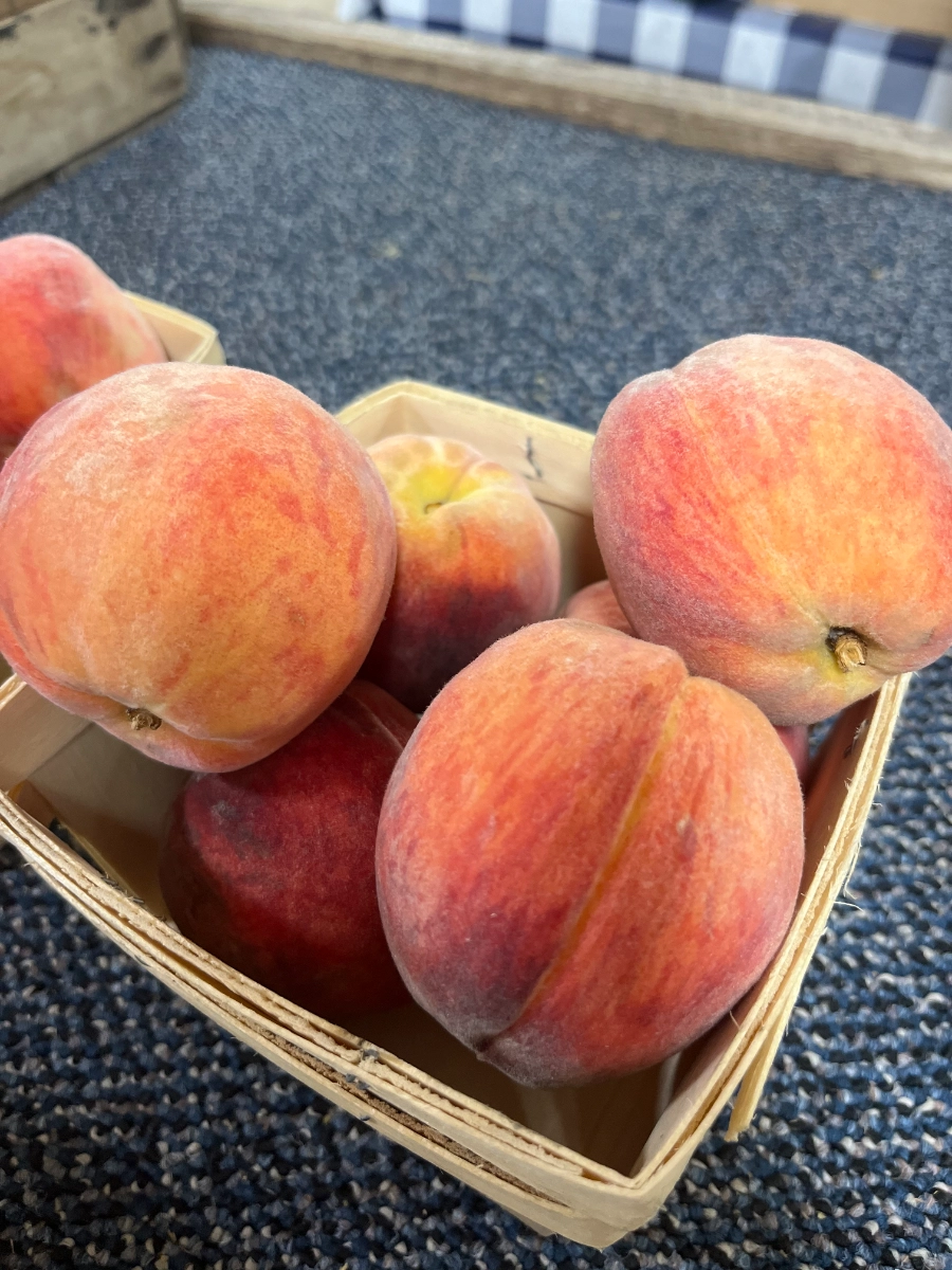 peaches-quart-3