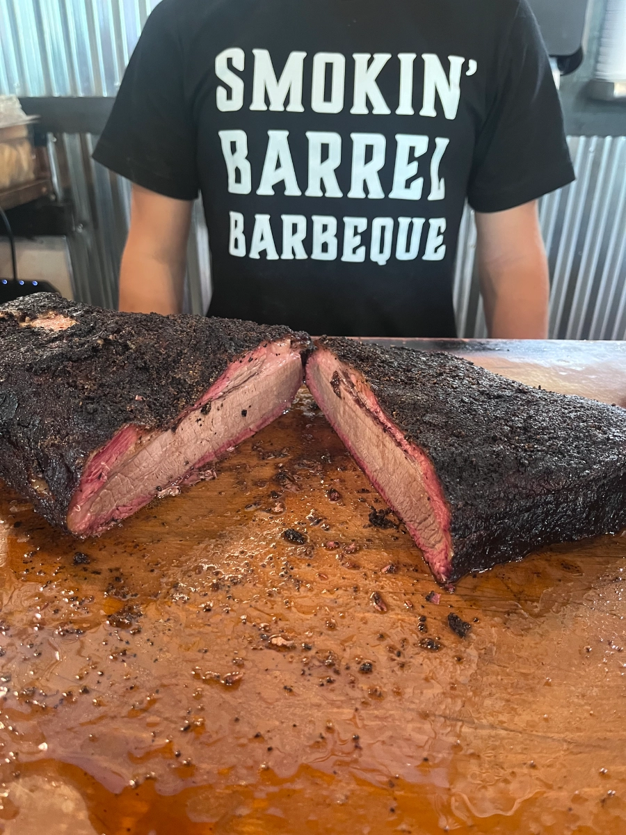 smokin-barrel-barbeque-brisket