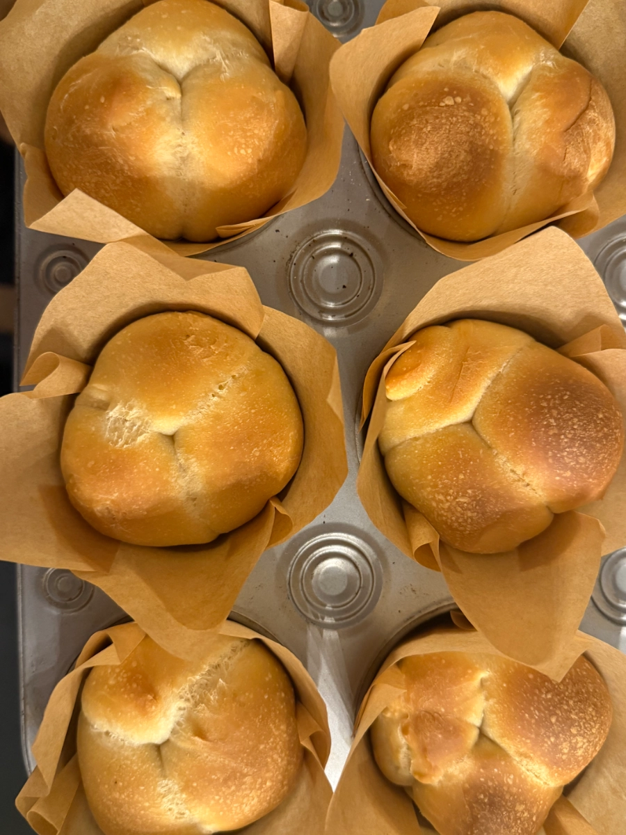 organic-clover-sourdough-rolls