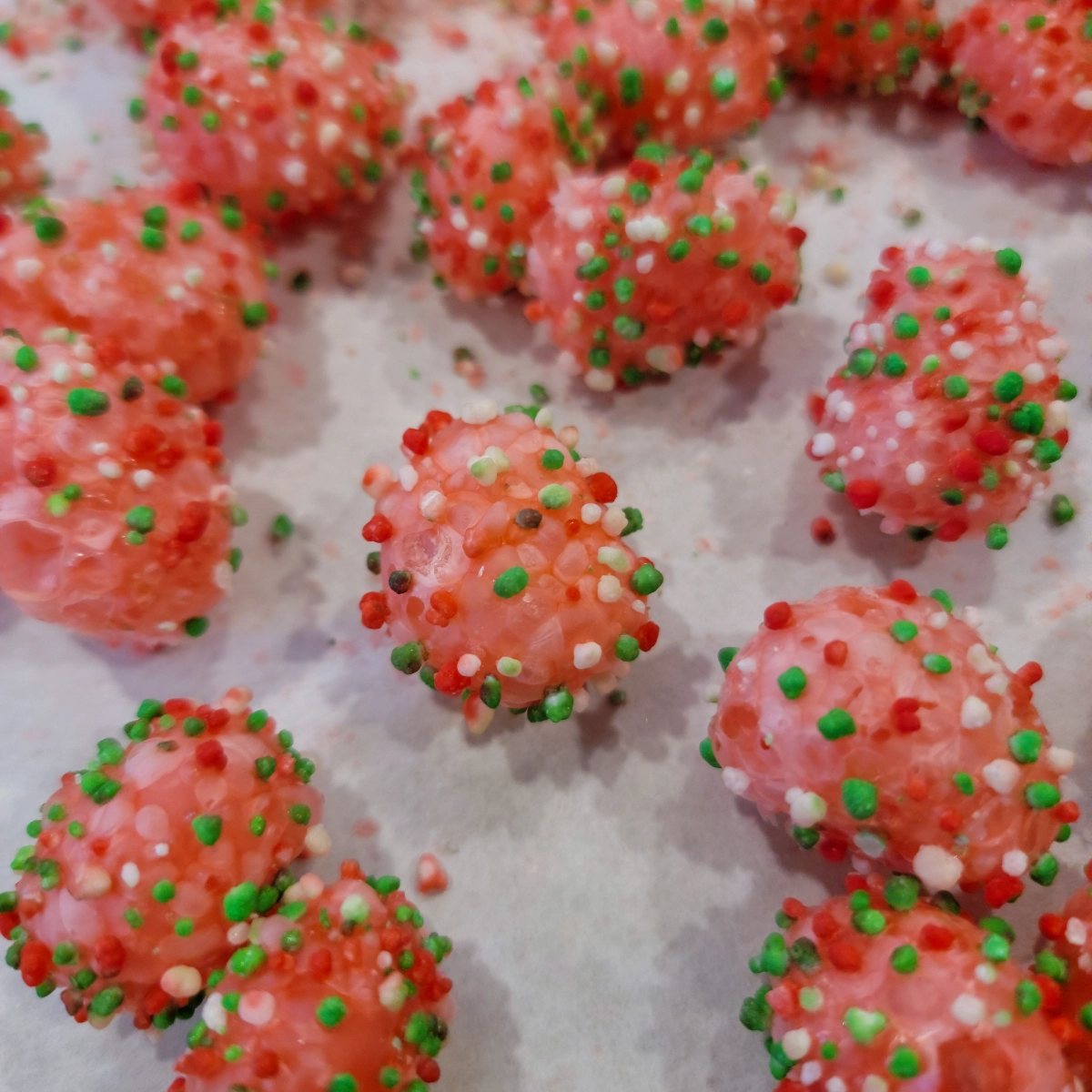 holiday-asteroids-9oz-freezedried-candy