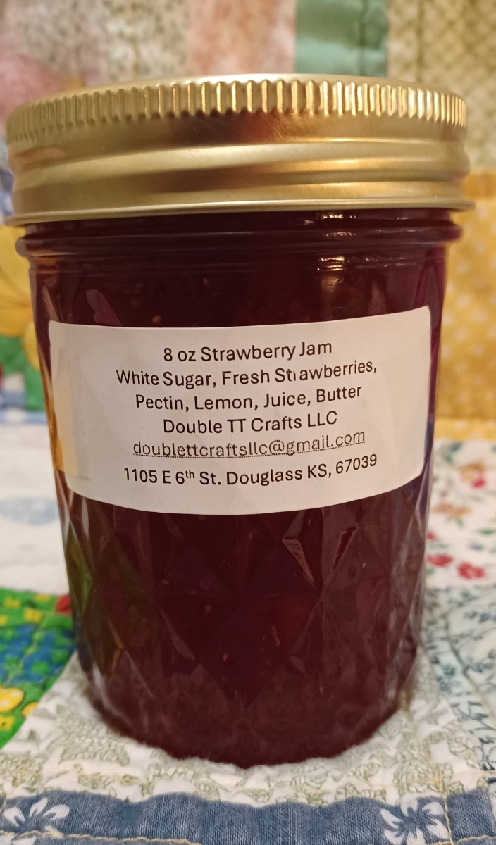 8-oz-strawberry-jam-2