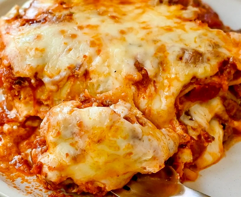 bchamel-lasagna-with-sausage-