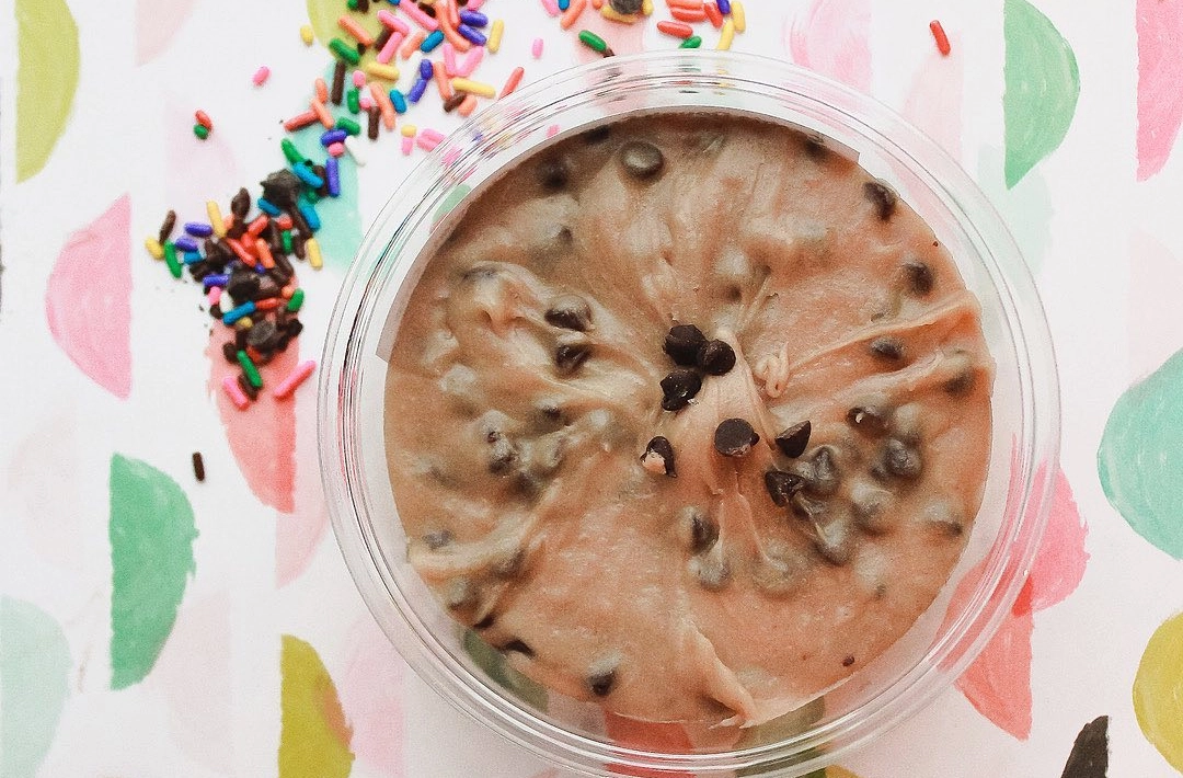 edible-chocolate-chip-cookie-dough-5