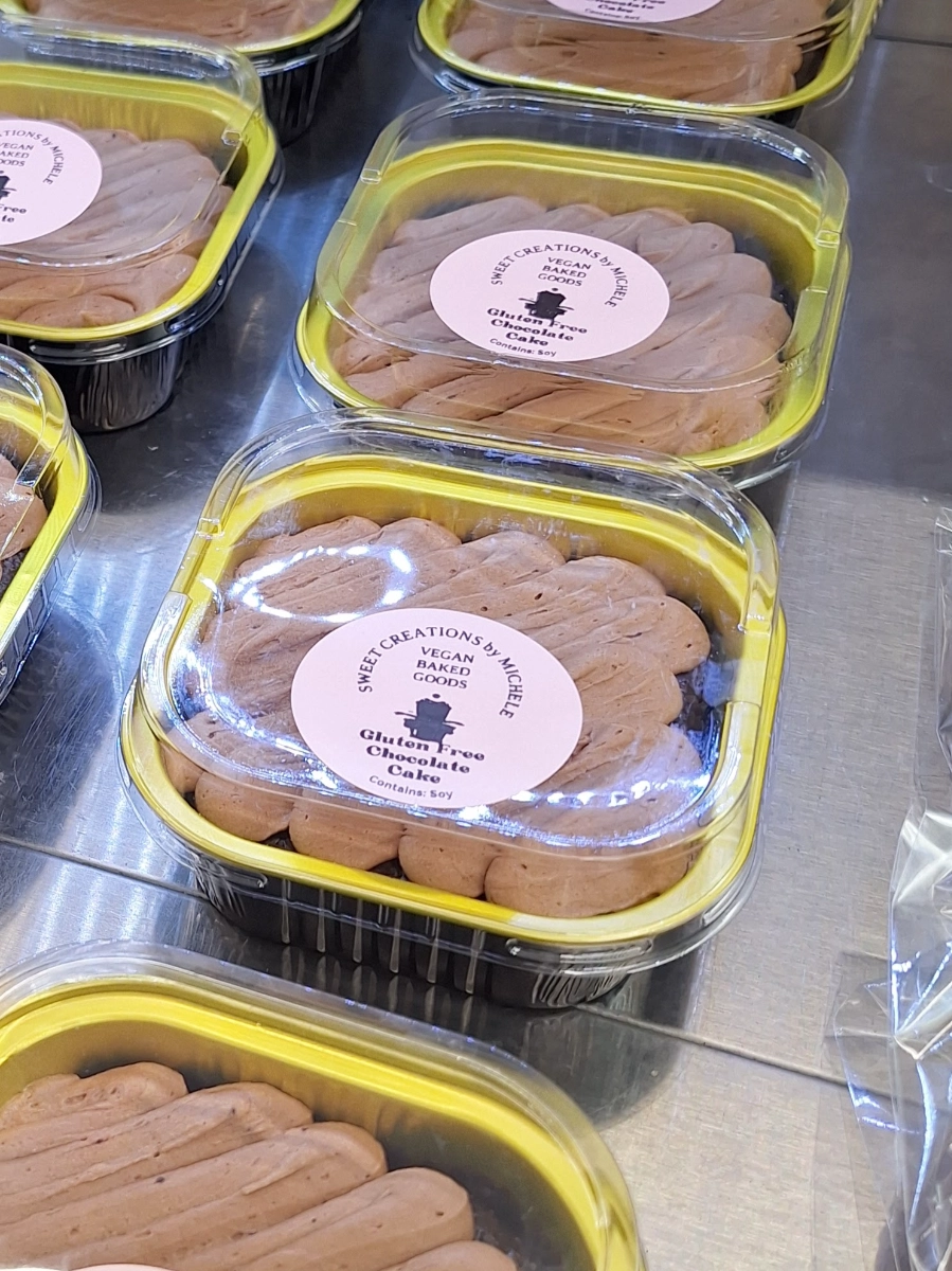 gluten-free-vegan-double-chocolate-cake-tins