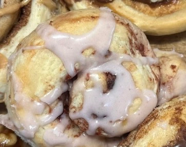 strawberry-sweet-rolls4-ct