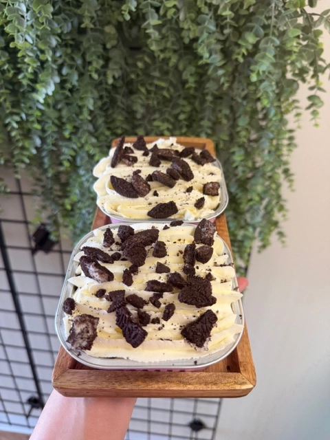 cookies-n-cream-personal-cakes-2-pack