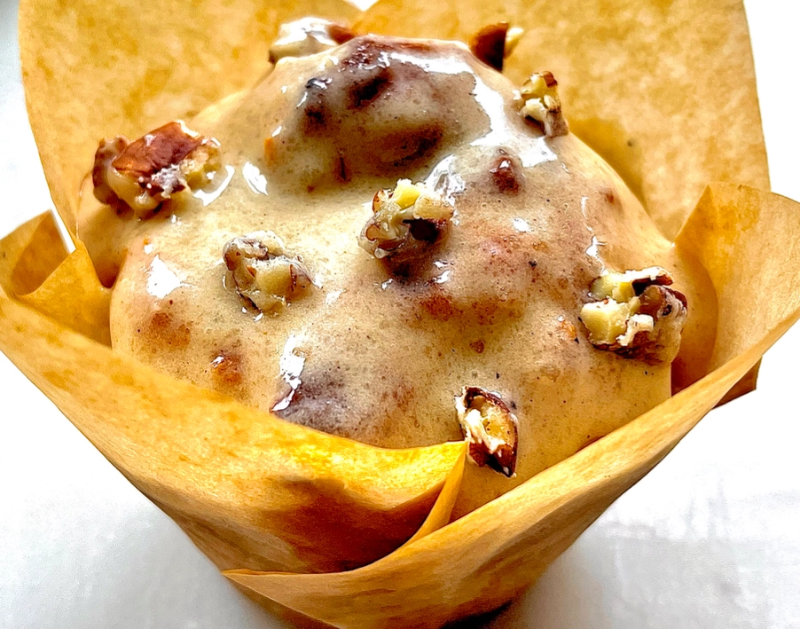 organic-sourdough-carrot-cake-ruffin-with-pecans