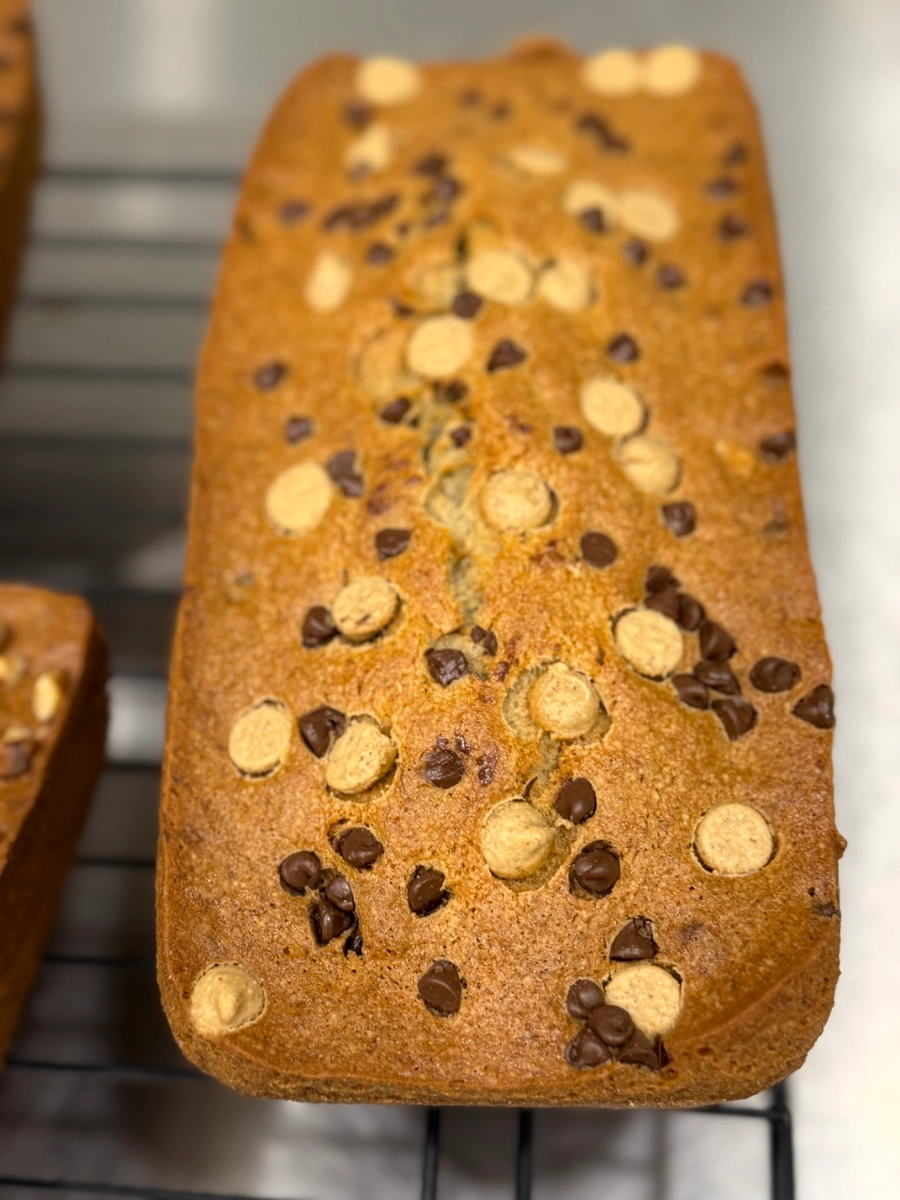 strawberry-banana-bread