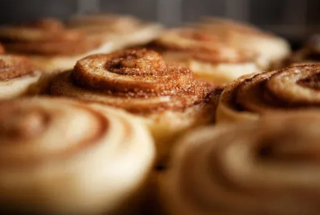 cinnamon-rolls-choose-your-flavor