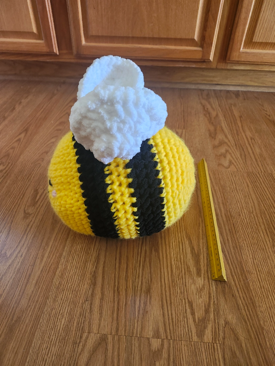 large-crochet-bee-plushie