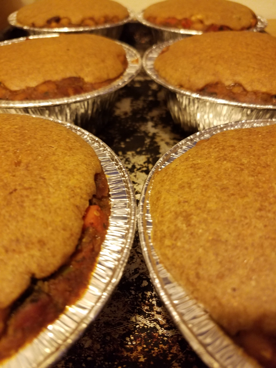 cornbread-pot-piecollard-green-black-eye-pea-wsmoked-turkey